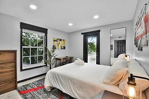 Escape to This Luxury Wilton Manors Villa