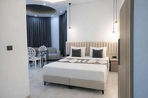 D Twins Airport Hotel