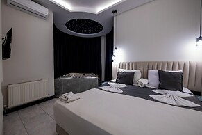 D Twins Airport Hotel