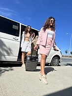 D Twins Airport Hotel