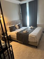 D Twins Airport Hotel