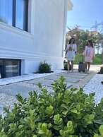 D Twins Airport Hotel