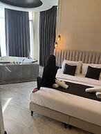 D Twins Airport Hotel