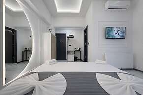D Twins Airport Hotel
