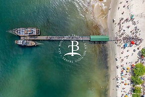 Vista mar 2 suítes e piscina exterior