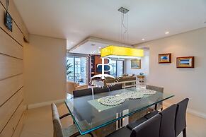 Vista mar 2 suítes e piscina exterior