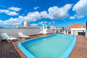 Vista mar 2 suítes e piscina exterior