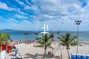 Vista mar 2 suítes e piscina exterior