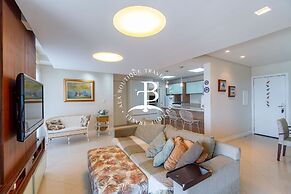 Vista mar 2 suítes e piscina exterior