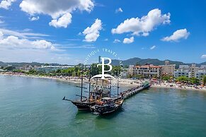 Vista mar 2 suítes e piscina exterior