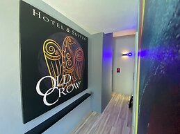 Old Crow Hotel and Suites