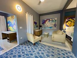 Old Crow Hotel and Suites