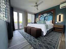 Old Crow Hotel and Suites