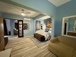 Old Crow Hotel and Suites