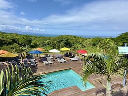 Old Crow Hotel and Suites