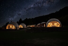 Cross Hill Lodge & Domes