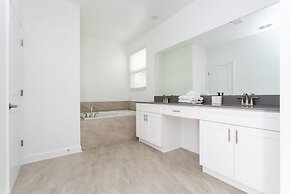 Super Luxury Modern Home Prime Location