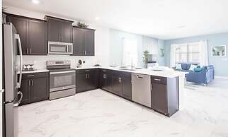 Champions Gate 8BR Villa-pool Game Room Theater