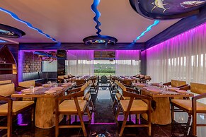 Dio Regaalo Theme Resort