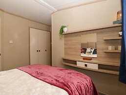 Seafront Holiday Home 2