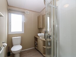 Seafront Holiday Home 2