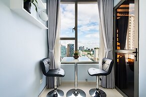 River Gate Apartment D1