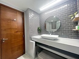 River Gate Apartment D1