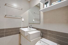 River Gate Apartment D1