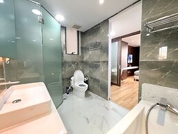 River Gate Apartment D1