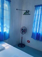 Olympia Travellers Inn