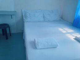 Olympia Travellers Inn