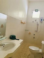 Olympia Travellers Inn