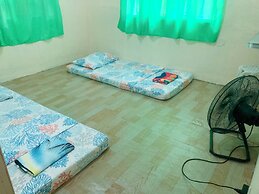 Olympia Travellers Inn