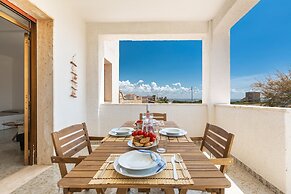 3415 Alba Apartment by Barbarhouse