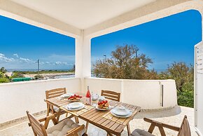 3415 Alba Apartment by Barbarhouse