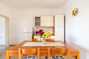 3415 Alba Apartment by Barbarhouse