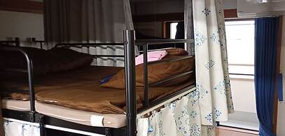 GUEST HOUSE SAKAE - Hostel