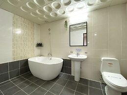 Suanbo Hot Spring Healing Hotel