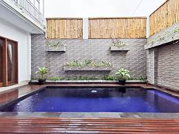 Sunny Apartico Villa