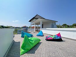 Sunny Apartico Villa