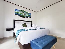 Sunny Apartico Villa