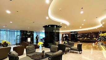 Shore 2 Residences