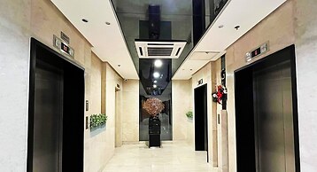 Shore 2 Residences