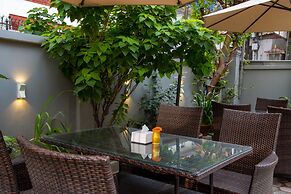 HOTEL DREAMS CONNECT