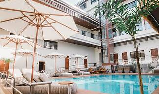 Tropicasa Coron Resort And Hotel