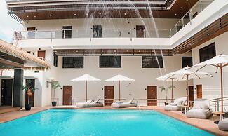 Tropicasa Coron Resort And Hotel