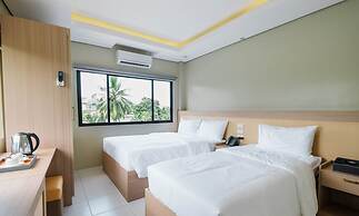 Tropicasa Coron Resort And Hotel