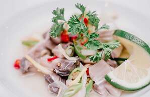 Tropicasa Coron Resort And Hotel