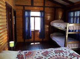 Hotel Cabinas La Playa