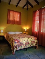 Hotel Cabinas La Playa